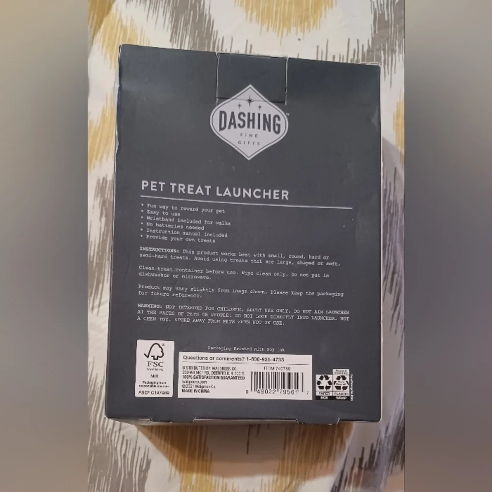 PET TREAT LAUNCHER